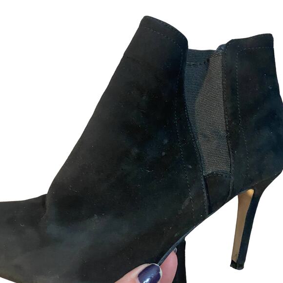 Ivanka Trump Black Suede Stiletto Pull On Ankle Booties Women Sz 7.5 - Picture 10 of 13